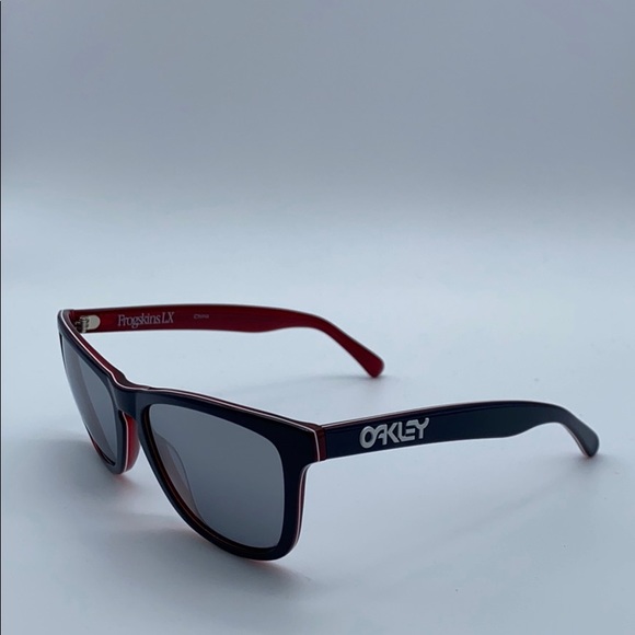 Oakley Accessories - Oakley frogskin XL sunglasses